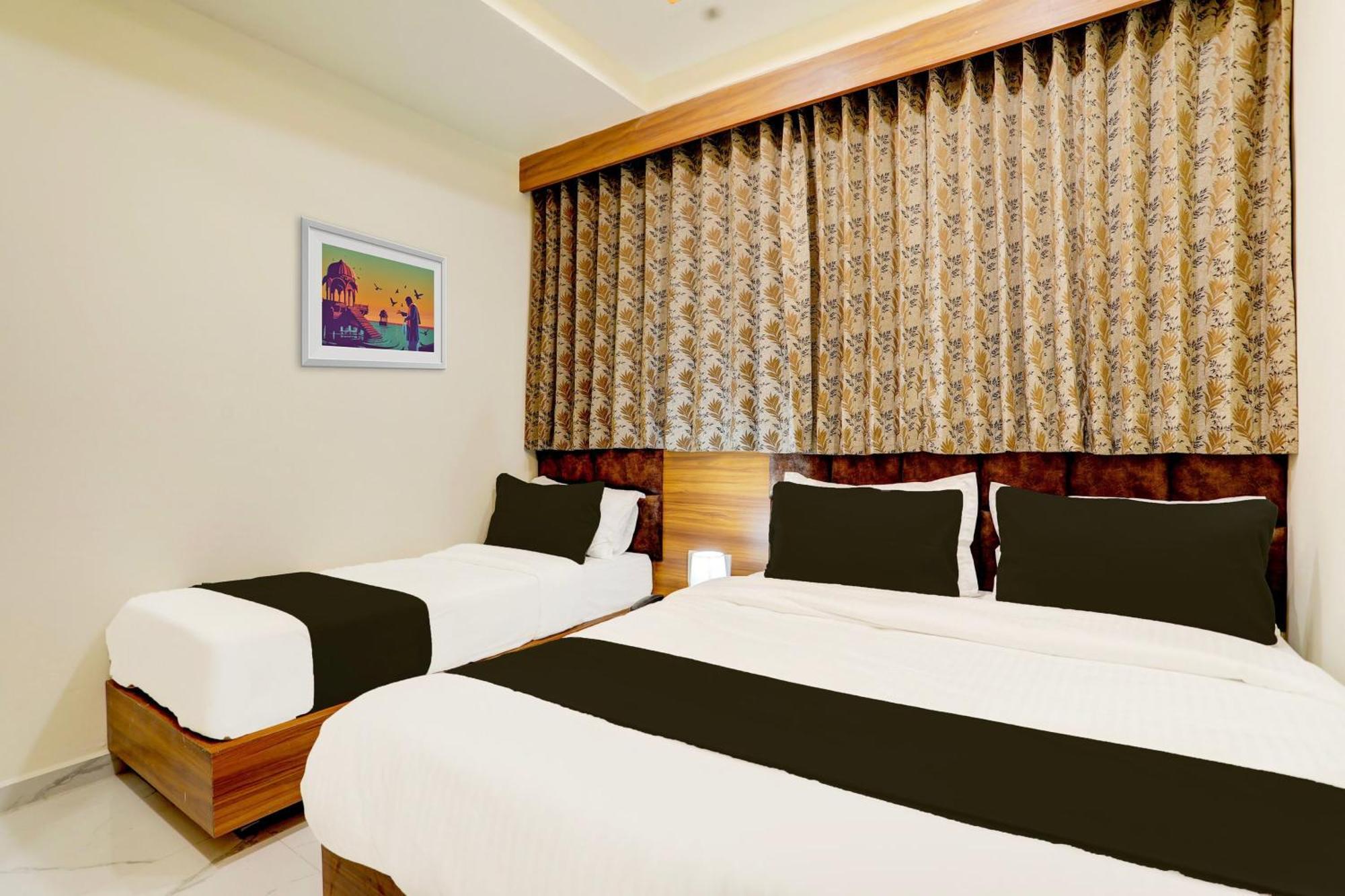 Hotel O Sun Light Ахмедабад Екстериор снимка